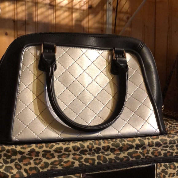 Karla Hanson Satchel Handbag - Picture 2 of 9